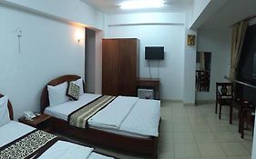 Vu Quy Hotel